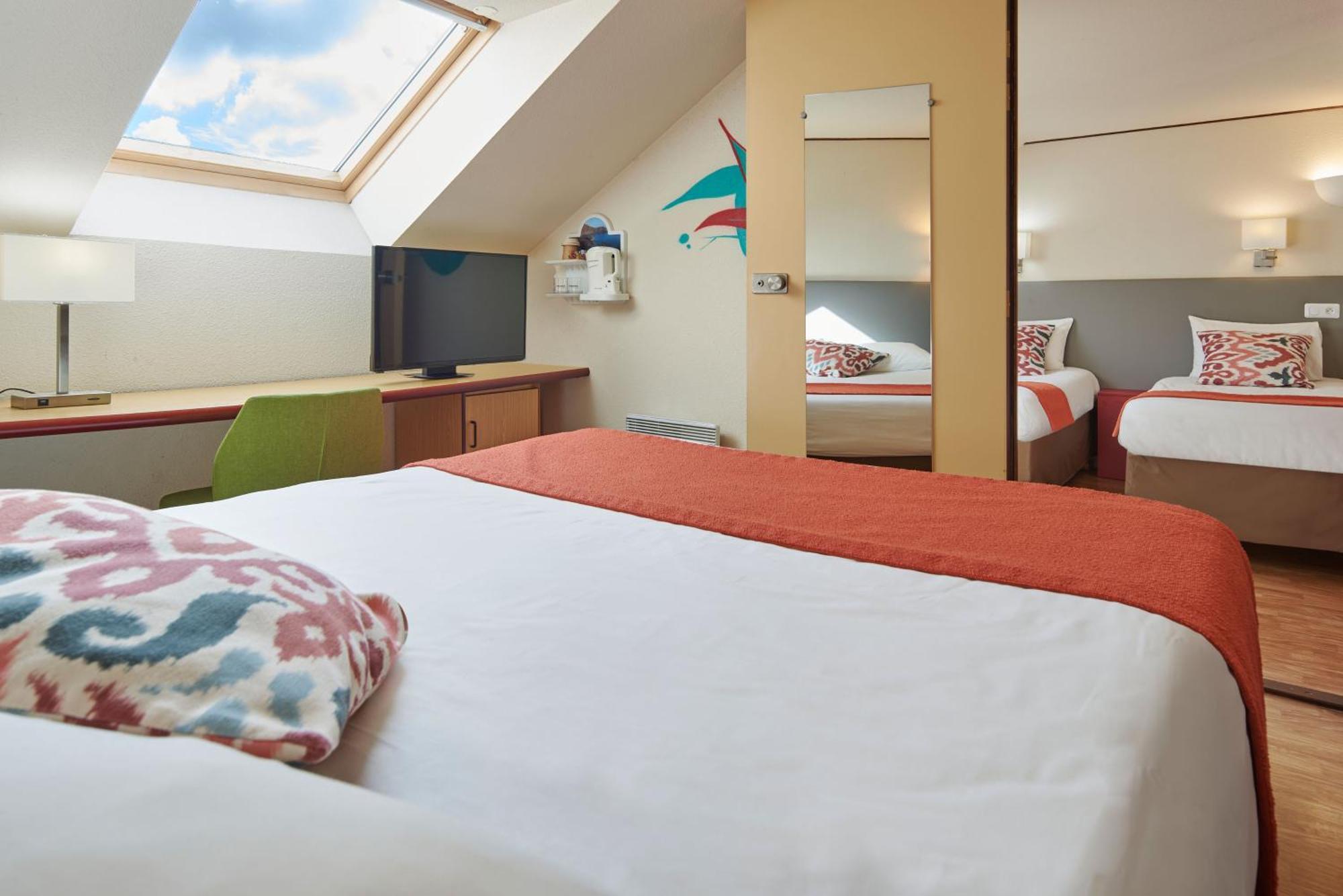 The Originals City, Hotel A Pic, Cherbourg Экстерьер фото